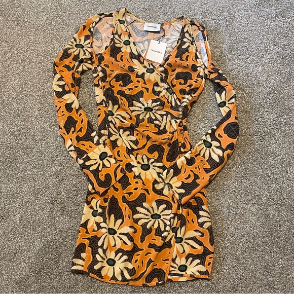 Nanushka Ira wrap dress boho retro 70s western flower child wedding cocktail - Picture 3 of 9